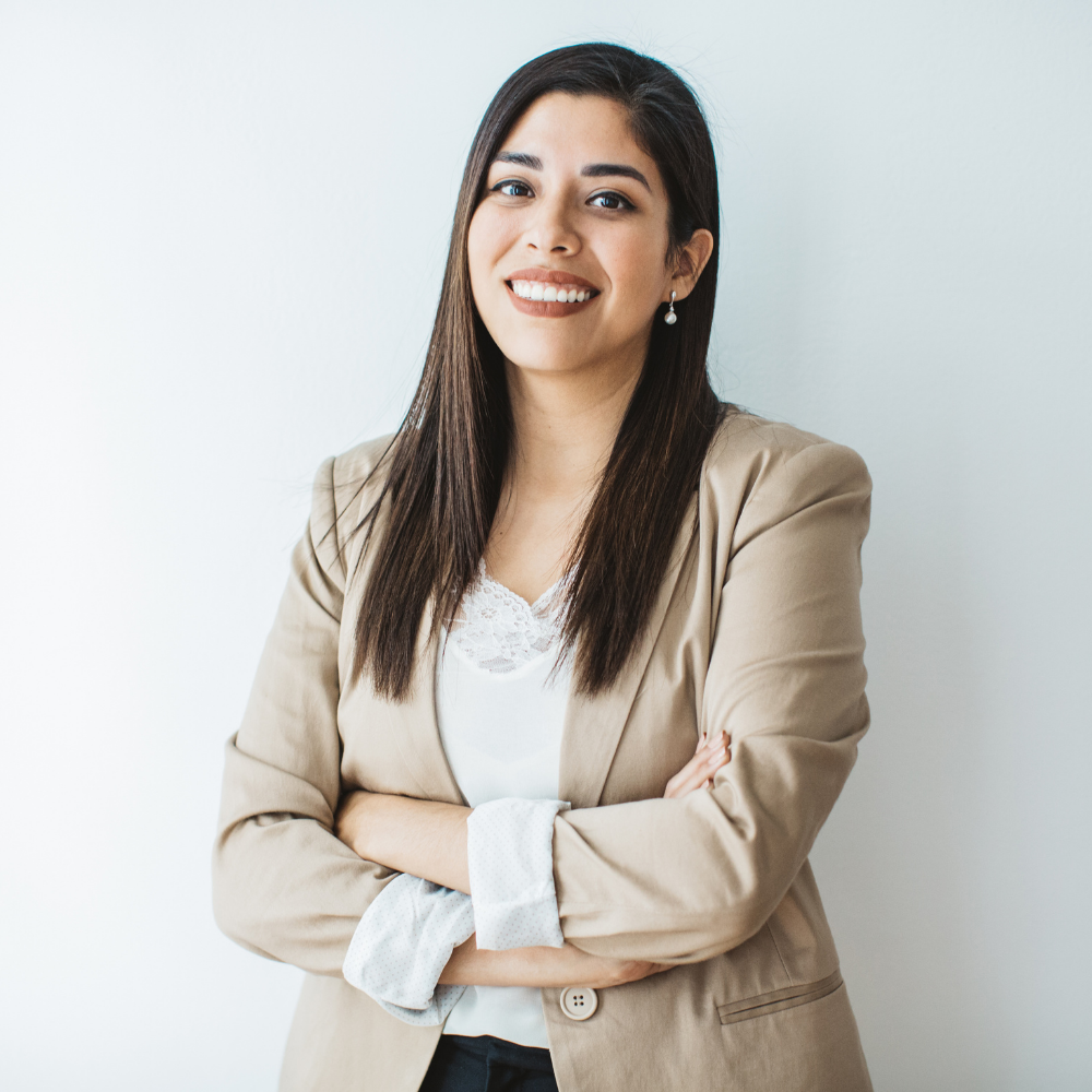 Jasmin Daoud, Verwaltung bei M&Ms Reinigung